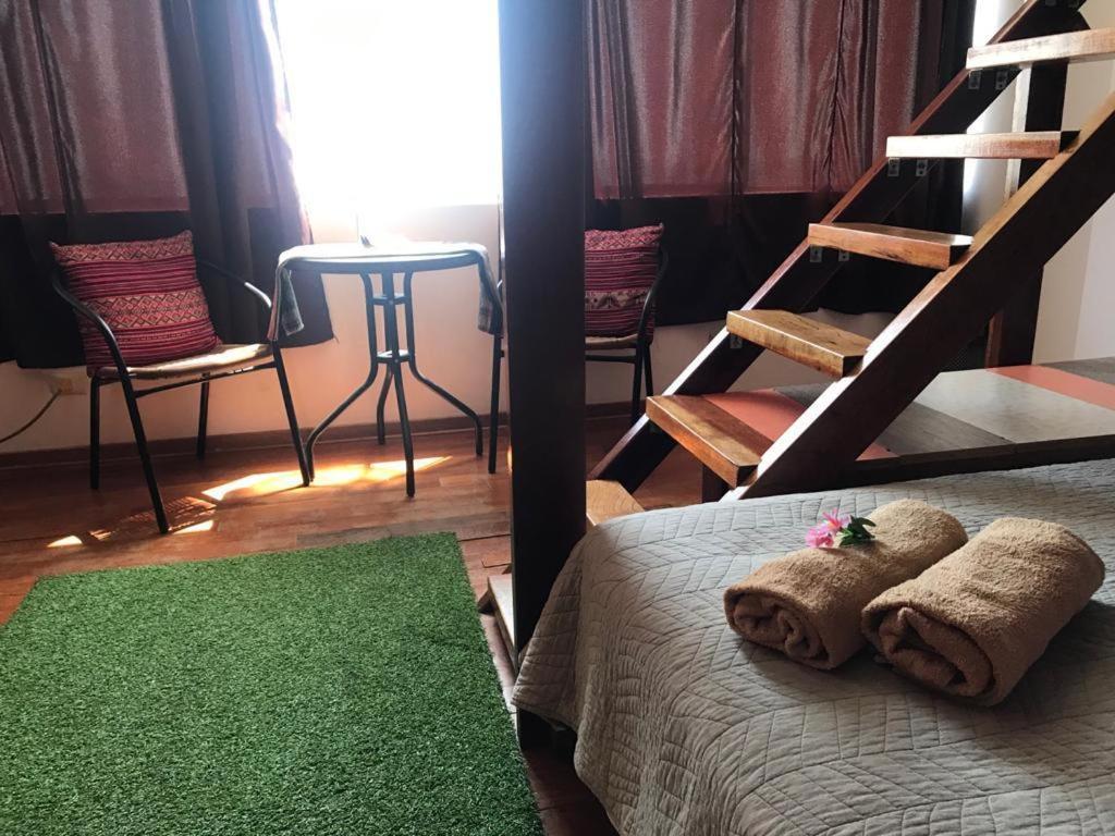 Surf House Chicama Hotel ปวยร์โต จิกามา ภายนอก รูปภาพ