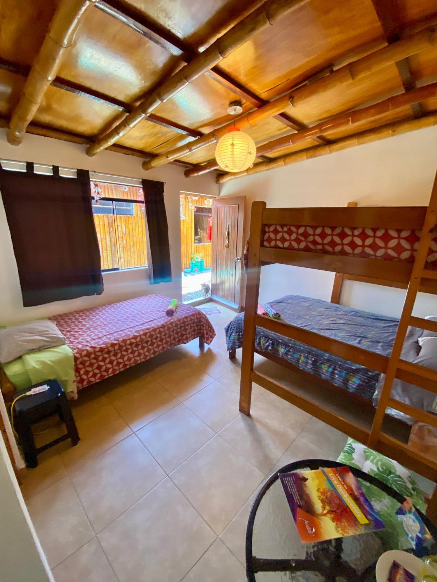 Surf House Chicama Hotel ปวยร์โต จิกามา ภายนอก รูปภาพ